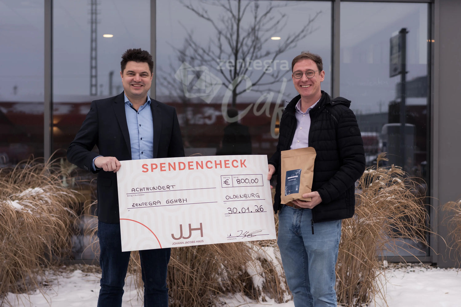 Spendenübergabe Zentegra